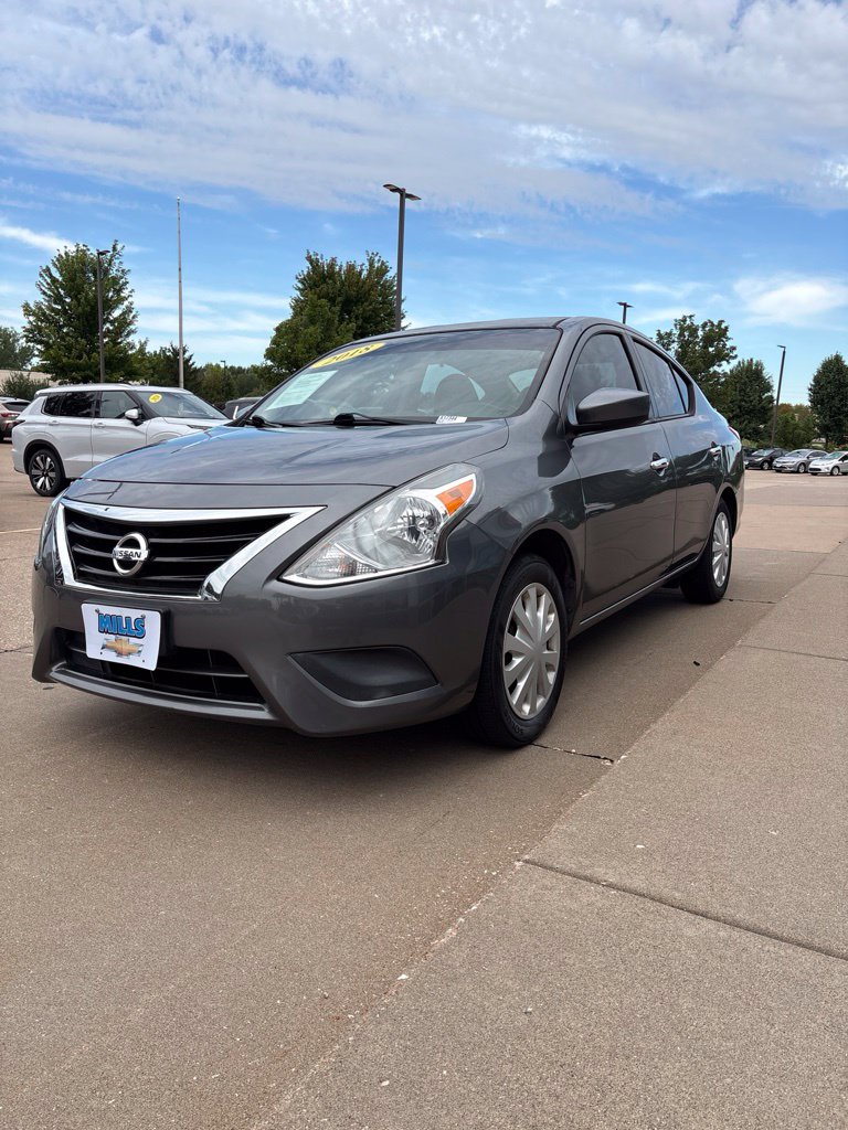 2018 Nissan Versa Sedan SV