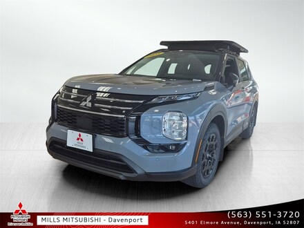 2025 Mitsubishi Outlander Trail Edition SUV