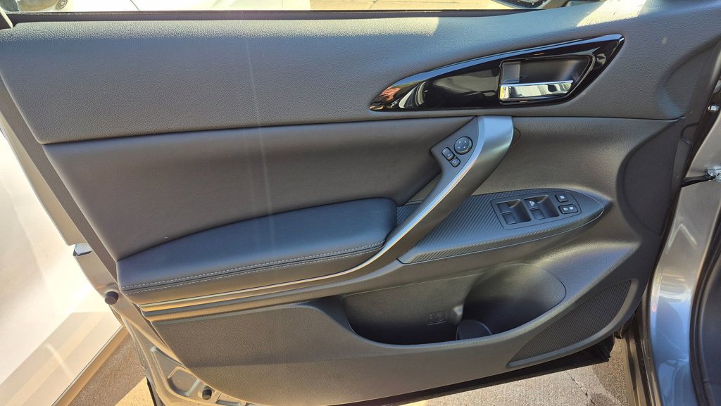 2026 Mitsubishi Eclipse Cross Black Edition - Photo 6
