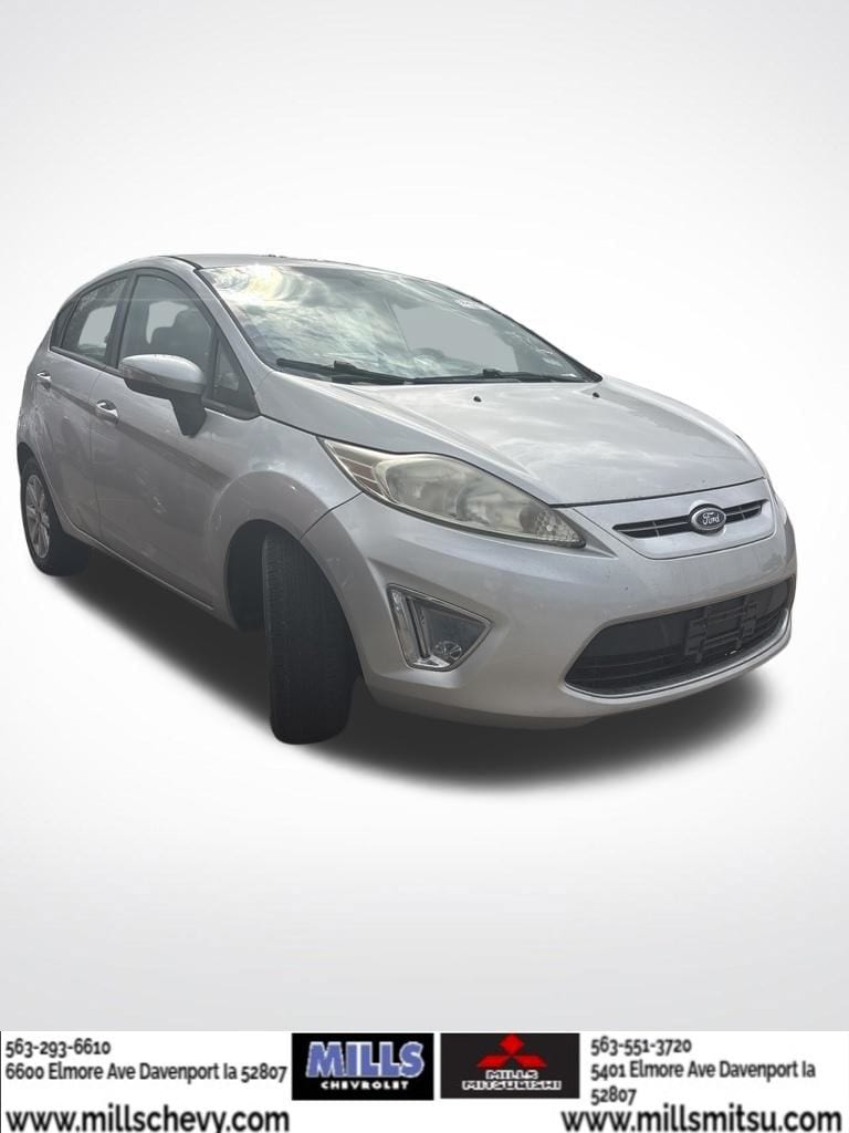 Used 2013 Ford Fiesta SE with VIN 3FADP4EJ6DM185069 for sale in Davenport, IA