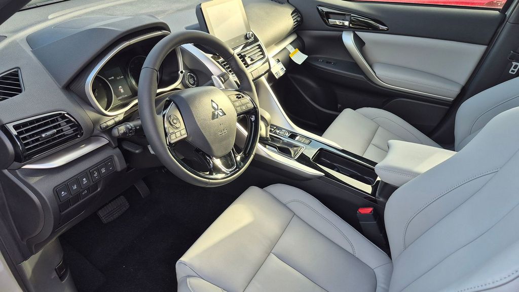 2026 Mitsubishi Eclipse Cross SEL - Photo 8