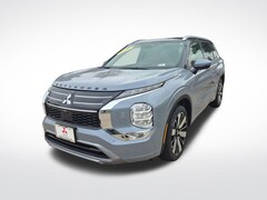 2025 Mitsubishi Outlander SEL SUV