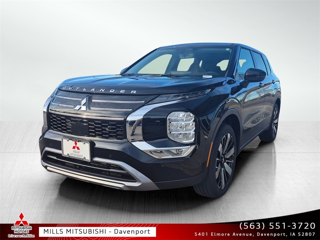 2026 Mitsubishi Outlander SE's photo