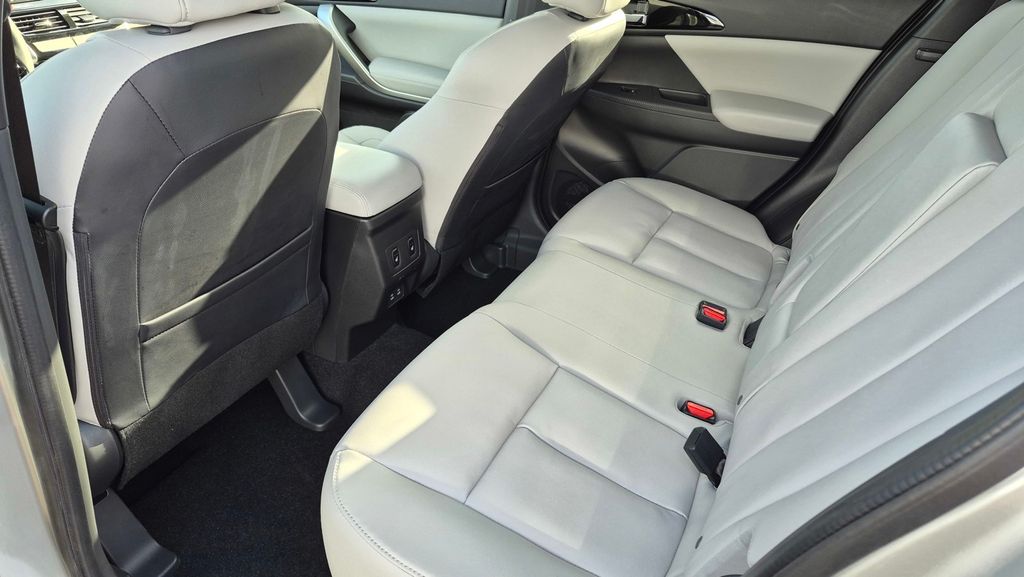 2026 Mitsubishi Eclipse Cross SEL - Photo 10