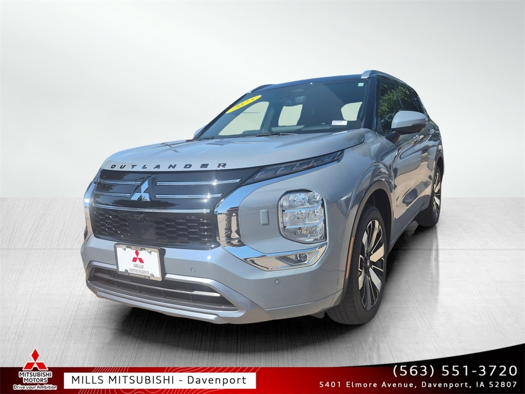 2025 Mitsubishi Outlander SEL's photo