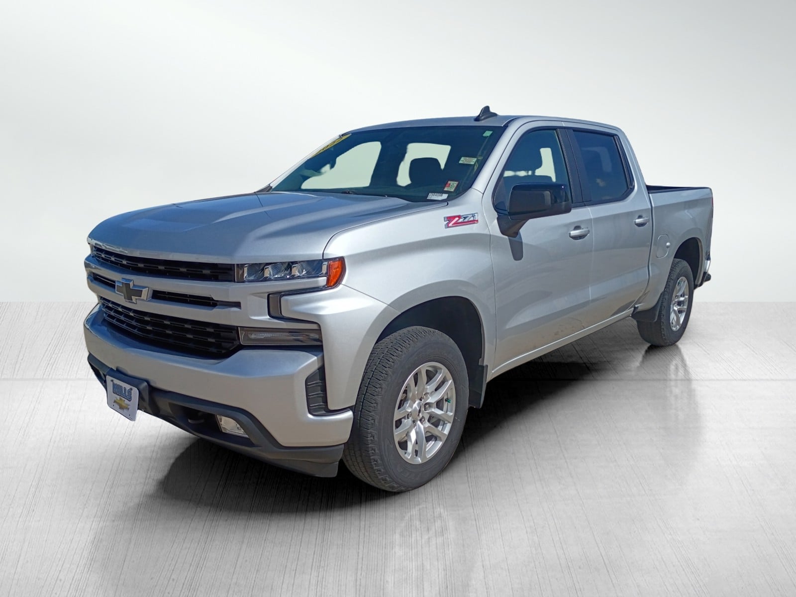 Used 2022 Chevrolet Silverado 1500 Limited RST with VIN 1GCUYEEDXNZ152051 for sale in Davenport, IA