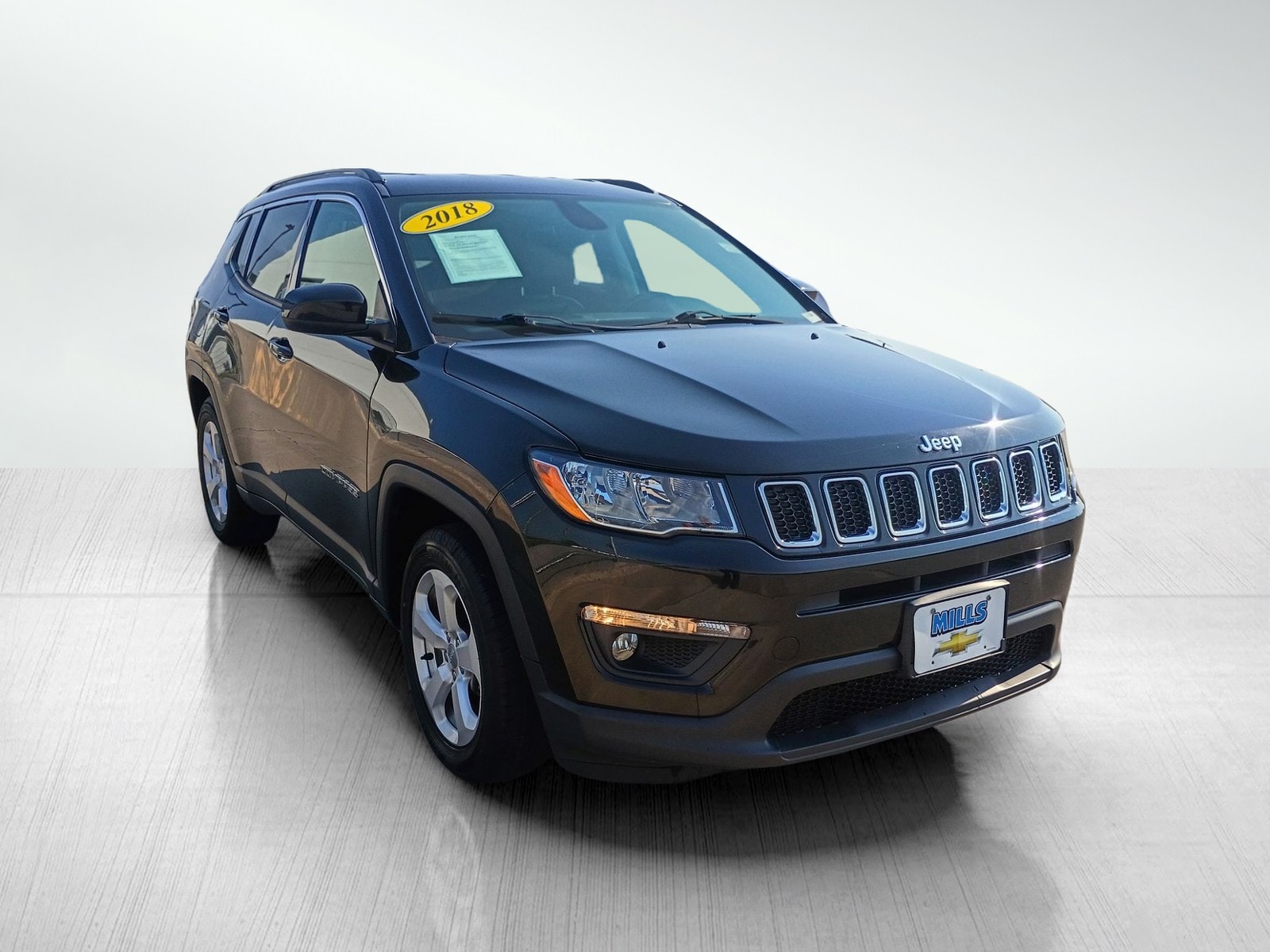 Used 2018 Jeep Compass Latitude with VIN 3C4NJCBB3JT359026 for sale in Davenport, IA
