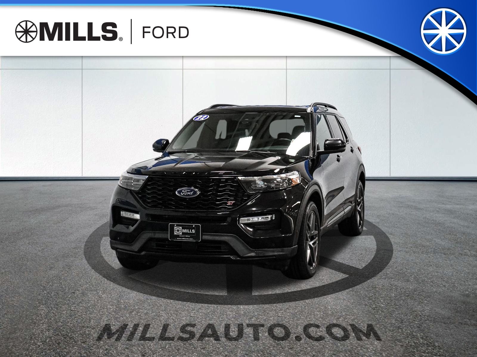 2022 Ford Explorer ST 4WD's photo