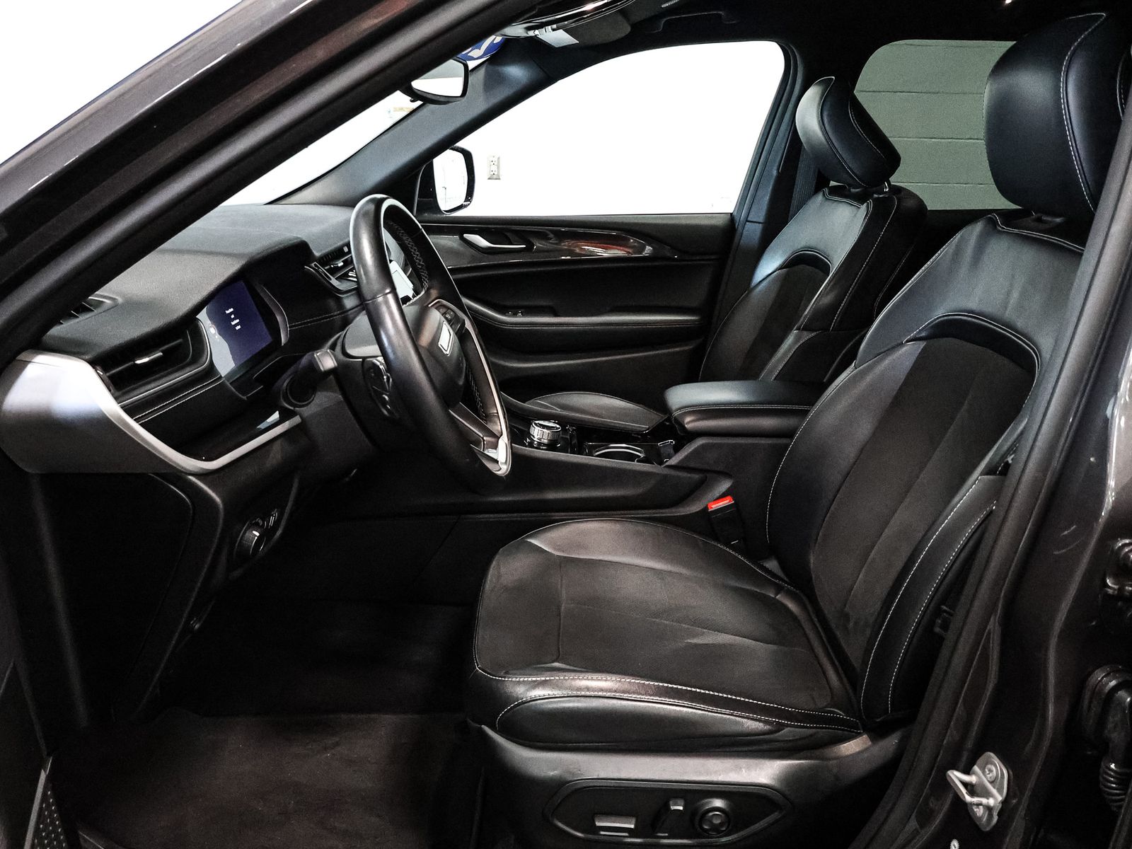 2022 Jeep Grand Cherokee L Altitude - Photo 21