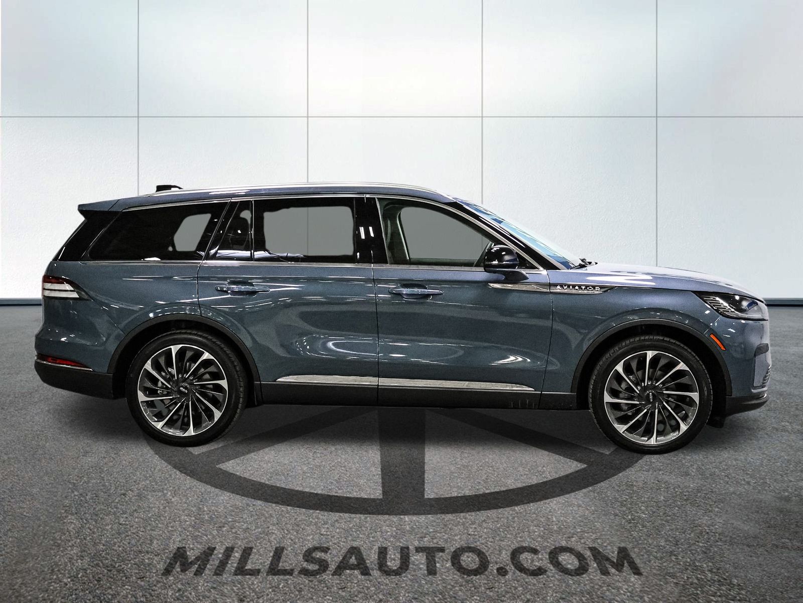 2026 Lincoln Aviator Reserve - Photo 9