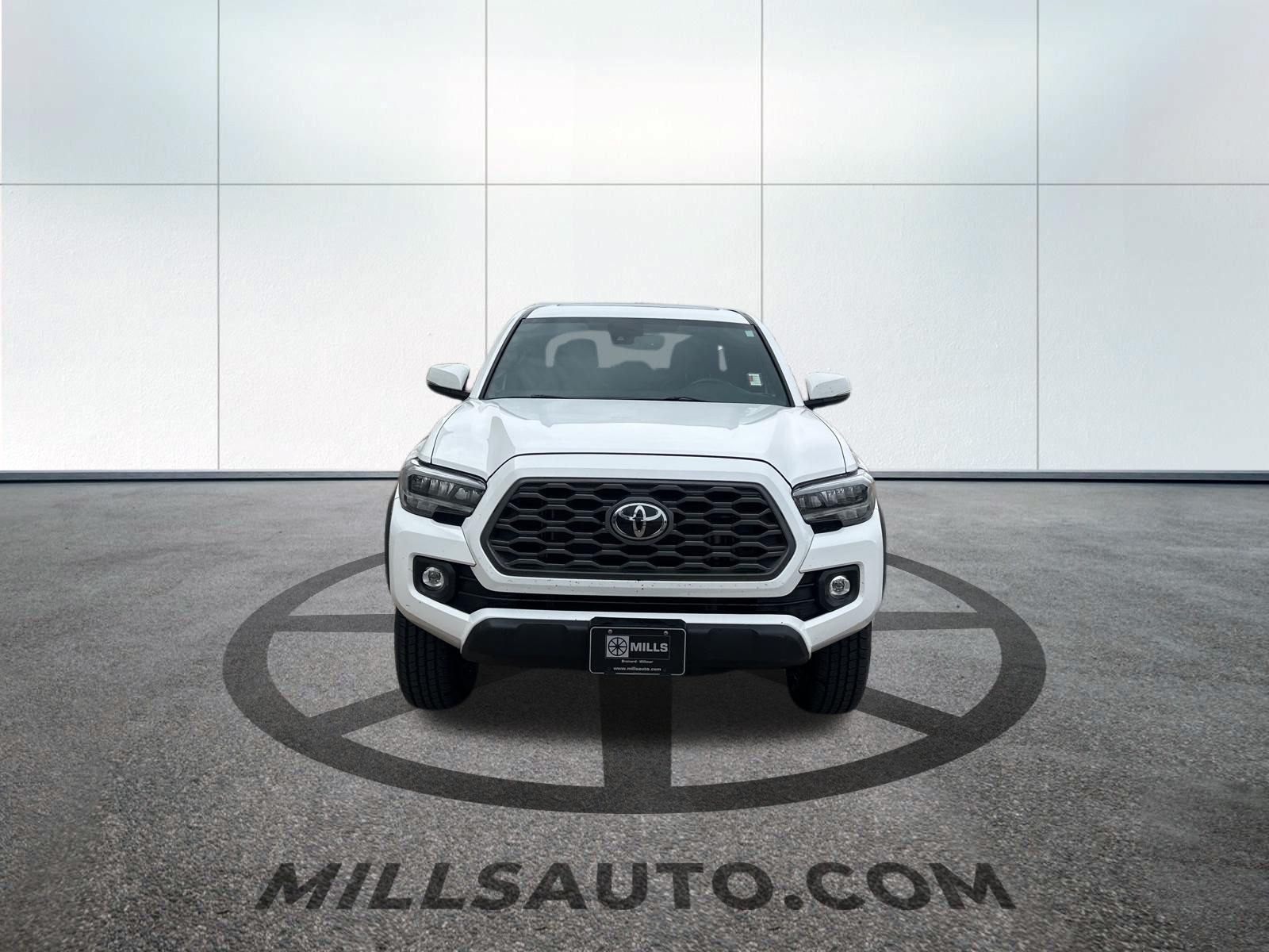 Used 2020 Toyota Tacoma TRD Off Road with VIN 3TMCZ5AN9LM366874 for sale in Baxter, Minnesota