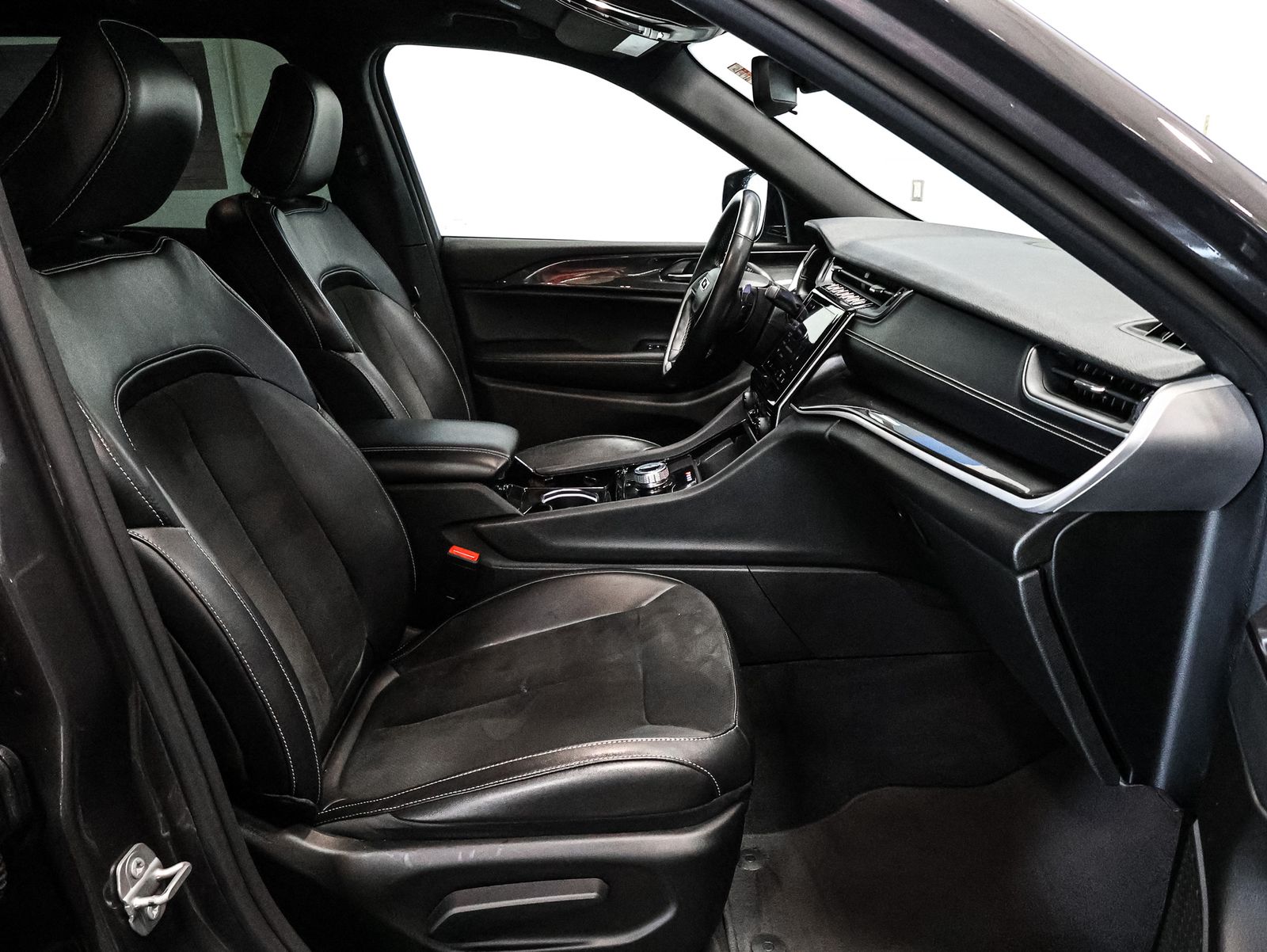 2022 Jeep Grand Cherokee L Altitude - Photo 22