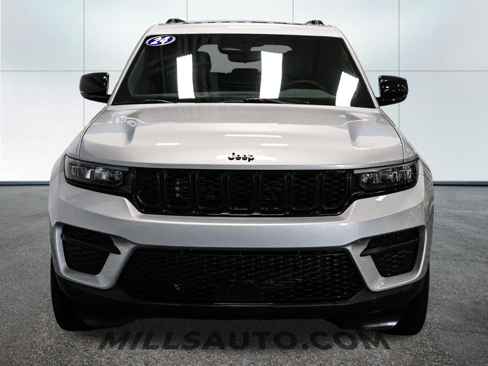 2024 Jeep Grand Cherokee Altitude - Photo 12