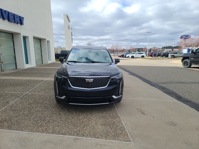 Used 2021 Cadillac XT6 Premium Luxury with VIN 1GYKPDRS6MZ133499 for sale in Baxter, Minnesota