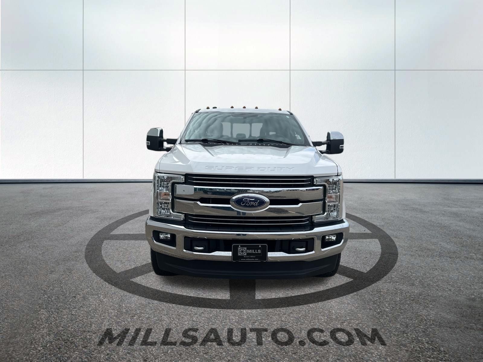 Used 2017 Ford F-350 Super Duty Lariat with VIN 1FT8W3B62HEC01675 for sale in Baxter, Minnesota
