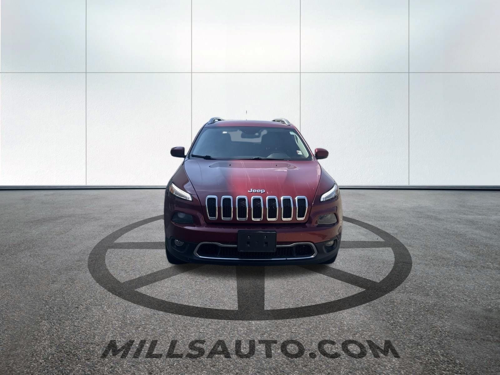 Used 2017 Jeep Cherokee Limited with VIN 1C4PJMDS6HW611559 for sale in Baxter, Minnesota