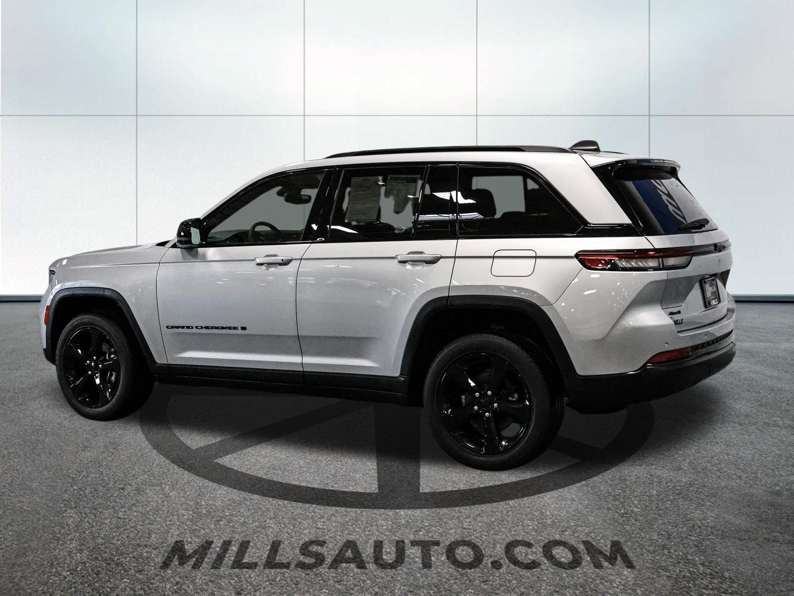 2024 Jeep Grand Cherokee Altitude - Photo 4