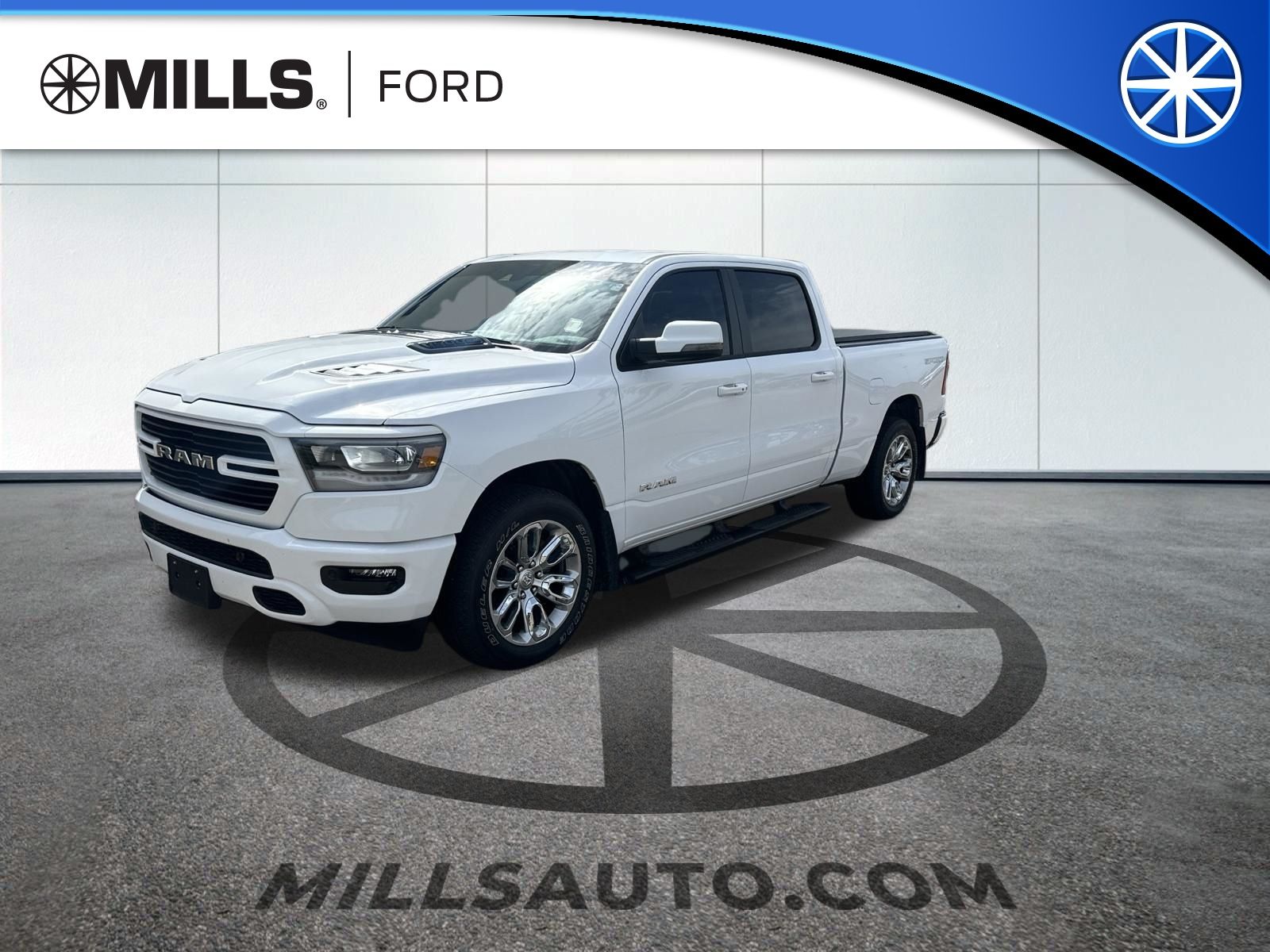 2023 RAM 1500 Laramie 4x4 Crew Cab 6'4's photo