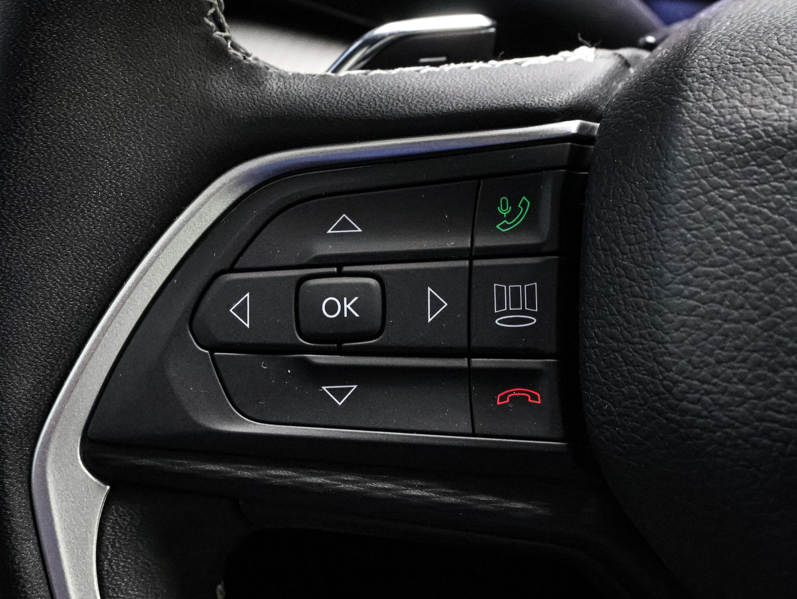 2024 Jeep Grand Cherokee Altitude - Photo 33