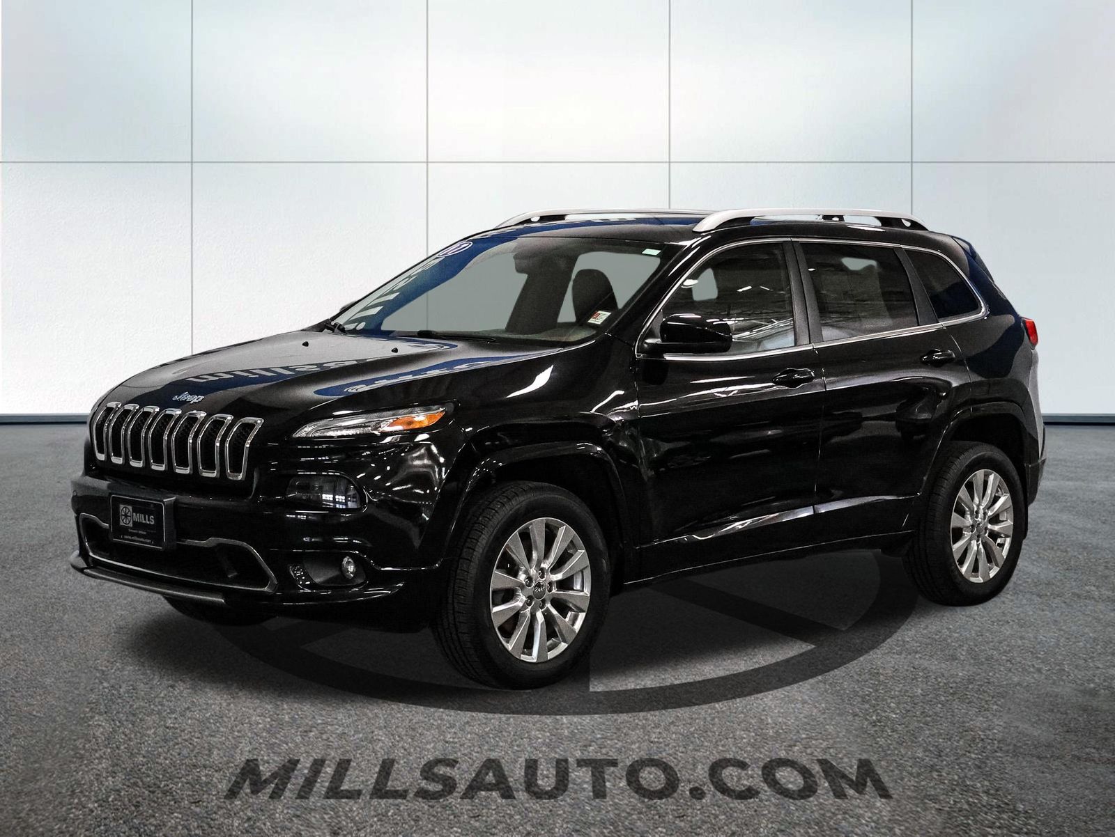 Certified 2017 Jeep Cherokee Overland with VIN 1C4PJMJS4HW546716 for sale in Baxter, Minnesota