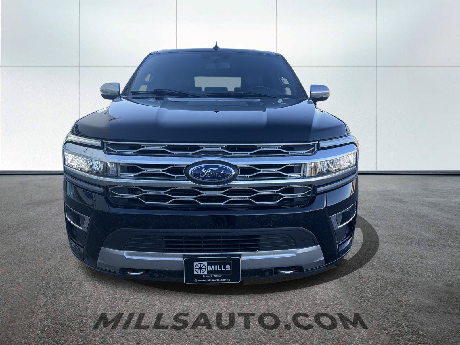 Used 2023 Ford Expedition Platinum with VIN 1FMJK1M89PEA21801 for sale in Baxter, Minnesota