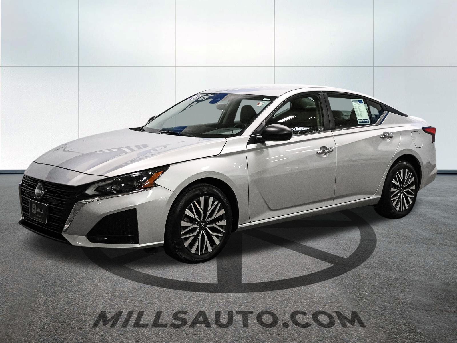 Certified 2024 Nissan Altima SV with VIN 1N4BL4DW0RN333181 for sale in Baxter, Minnesota