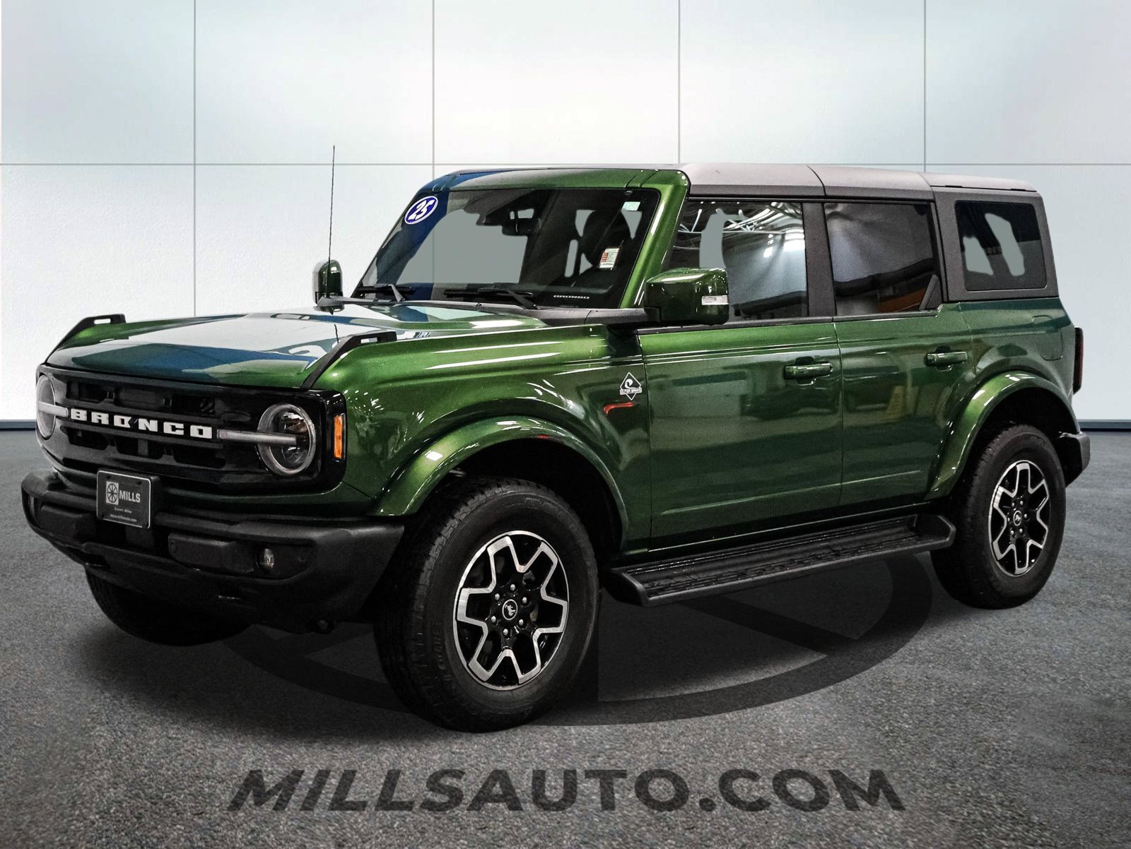 Used 2025 Ford Bronco 4-Door Outer Banks with VIN 1FMEE8BP3SLA48511 for sale in Baxter, Minnesota