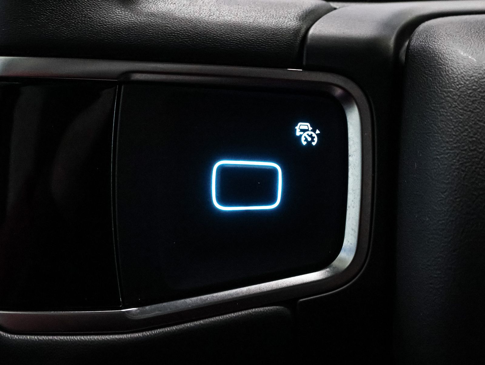2025 Ford Expedition Active - Photo 35
