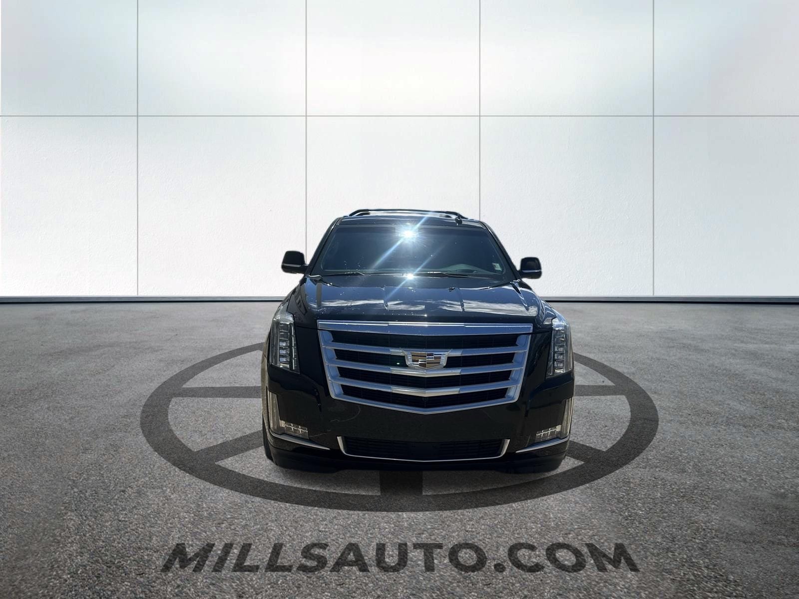 Used 2016 Cadillac Escalade Premium with VIN 1GYS4CKJ3GR185651 for sale in Baxter, Minnesota