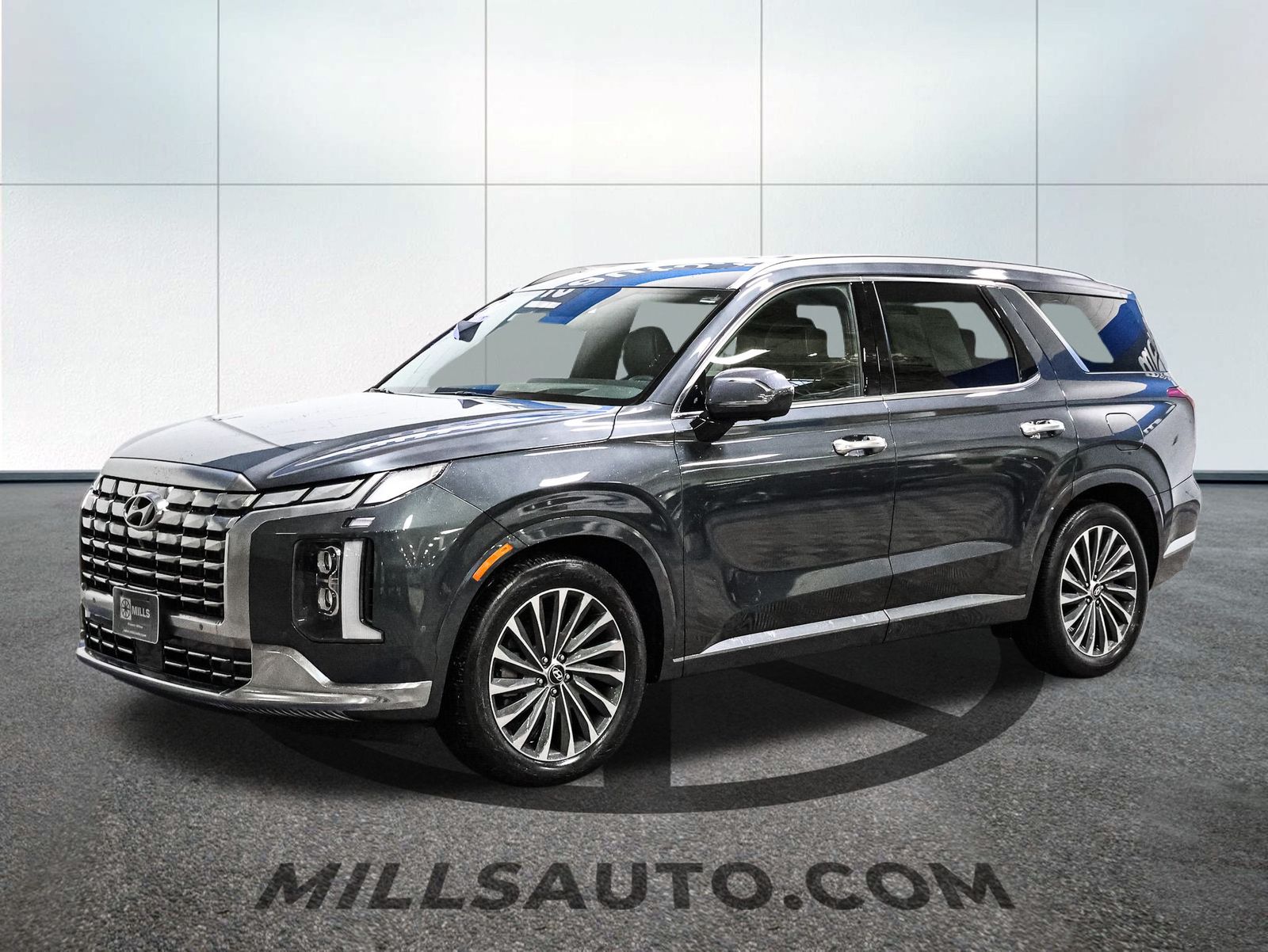 Used 2024 Hyundai Palisade Calligraphy with VIN KM8R7DGEXRU704431 for sale in Baxter, Minnesota