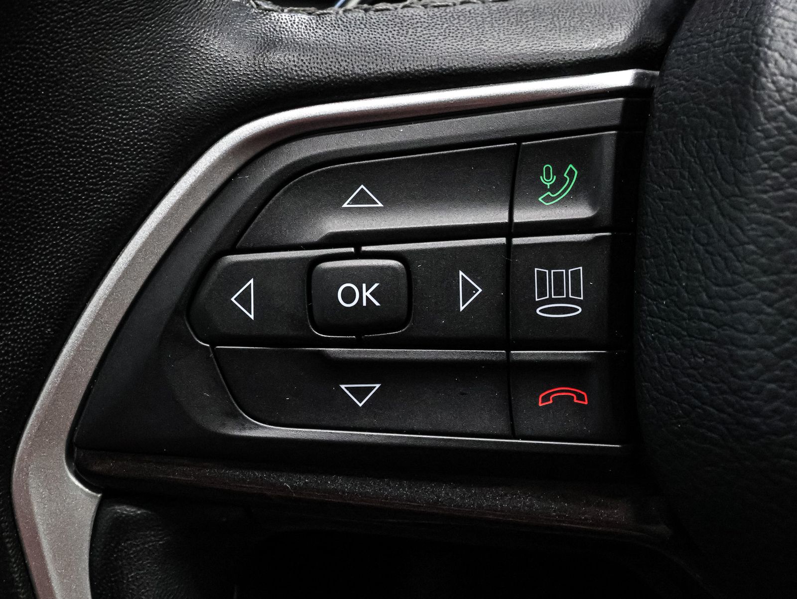 2022 Jeep Grand Cherokee L Altitude - Photo 35
