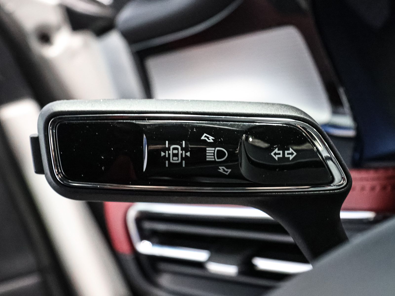 2025 Lincoln Corsair Grand Touring - Photo 38