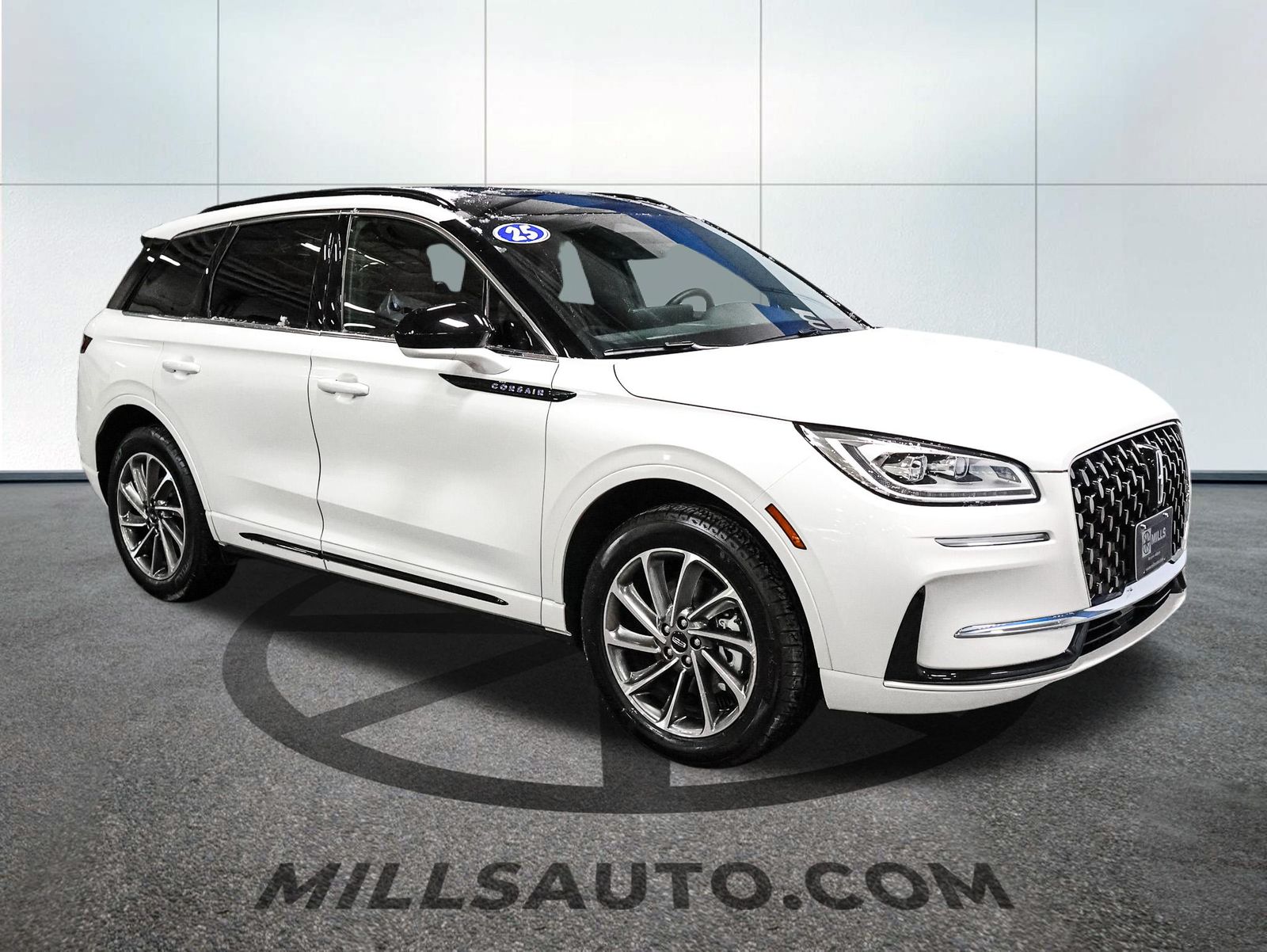 2025 Lincoln Corsair Grand Touring - Photo 10