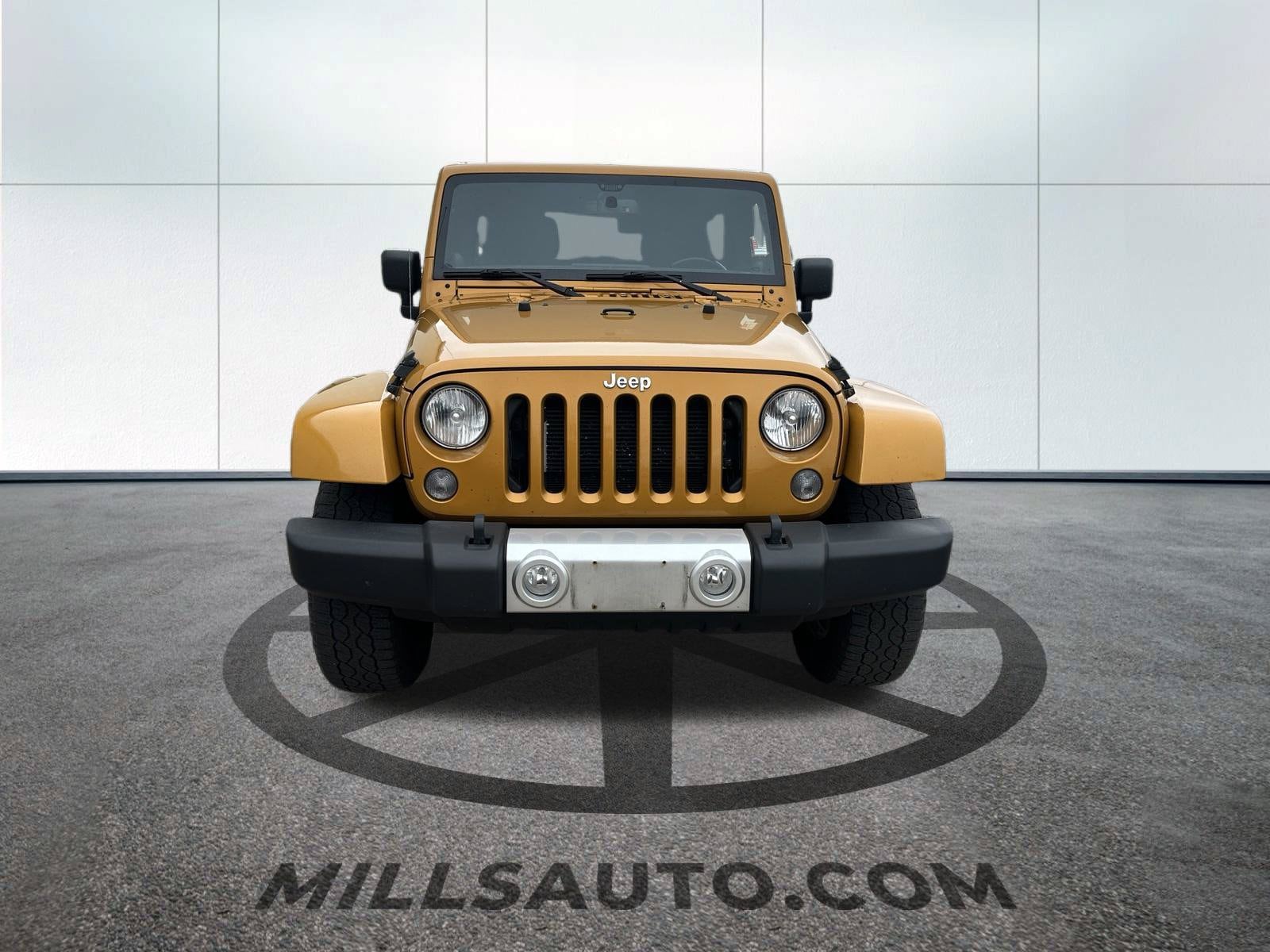 Used 2014 Jeep Wrangler Unlimited Sahara with VIN 1C4BJWEG9EL196282 for sale in Baxter, Minnesota