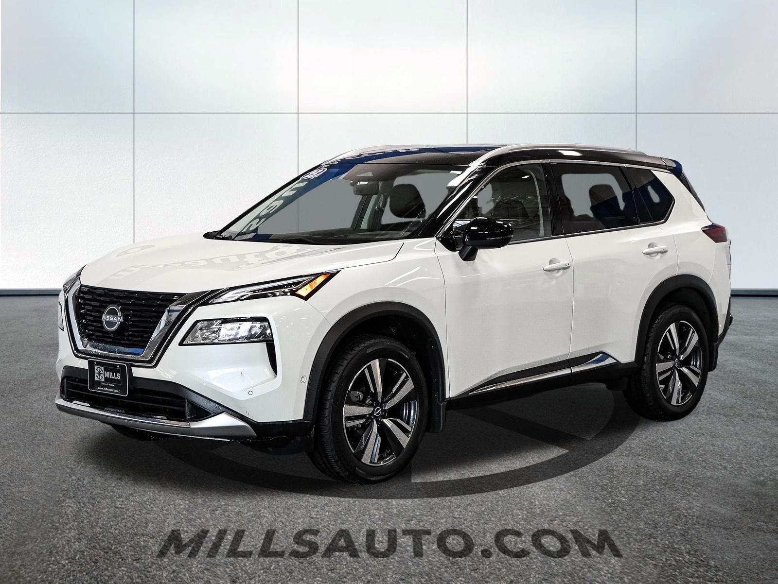 Certified 2023 Nissan Rogue Platinum with VIN JN8BT3DD6PW302824 for sale in Baxter, Minnesota