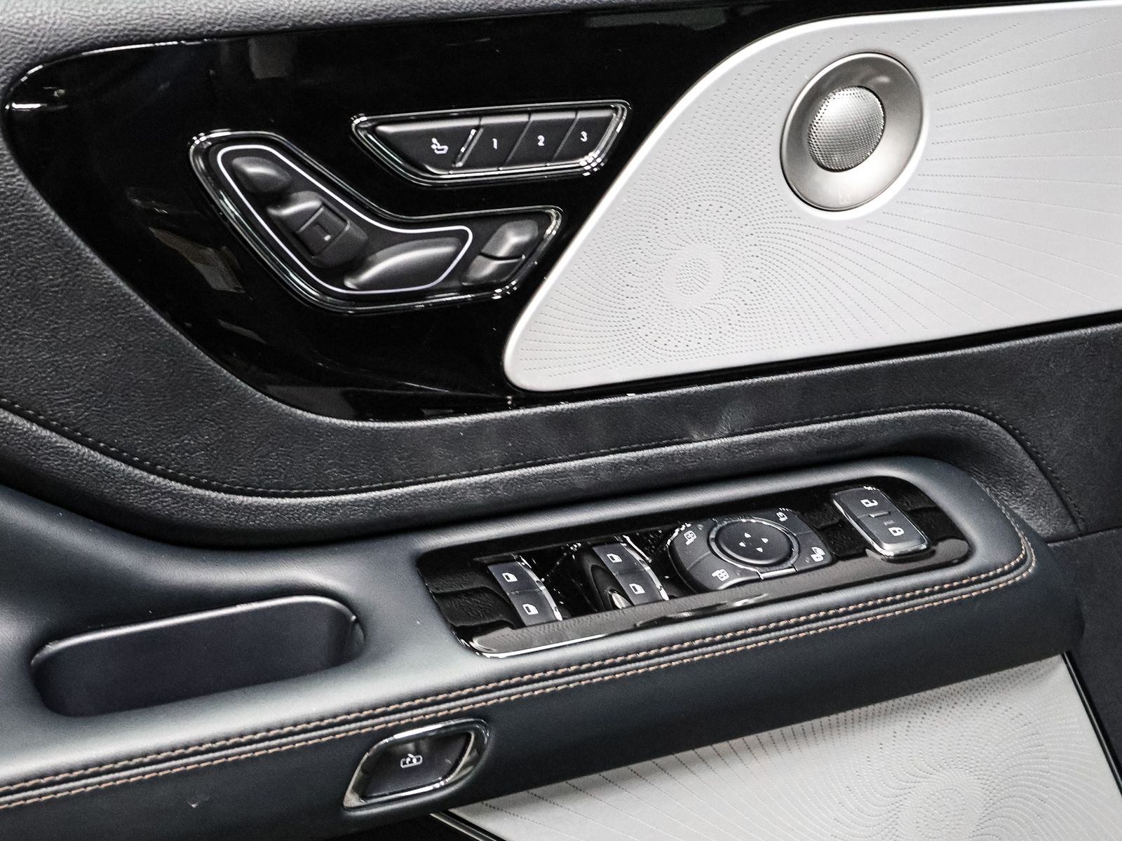 2026 Lincoln Aviator Reserve - Photo 21