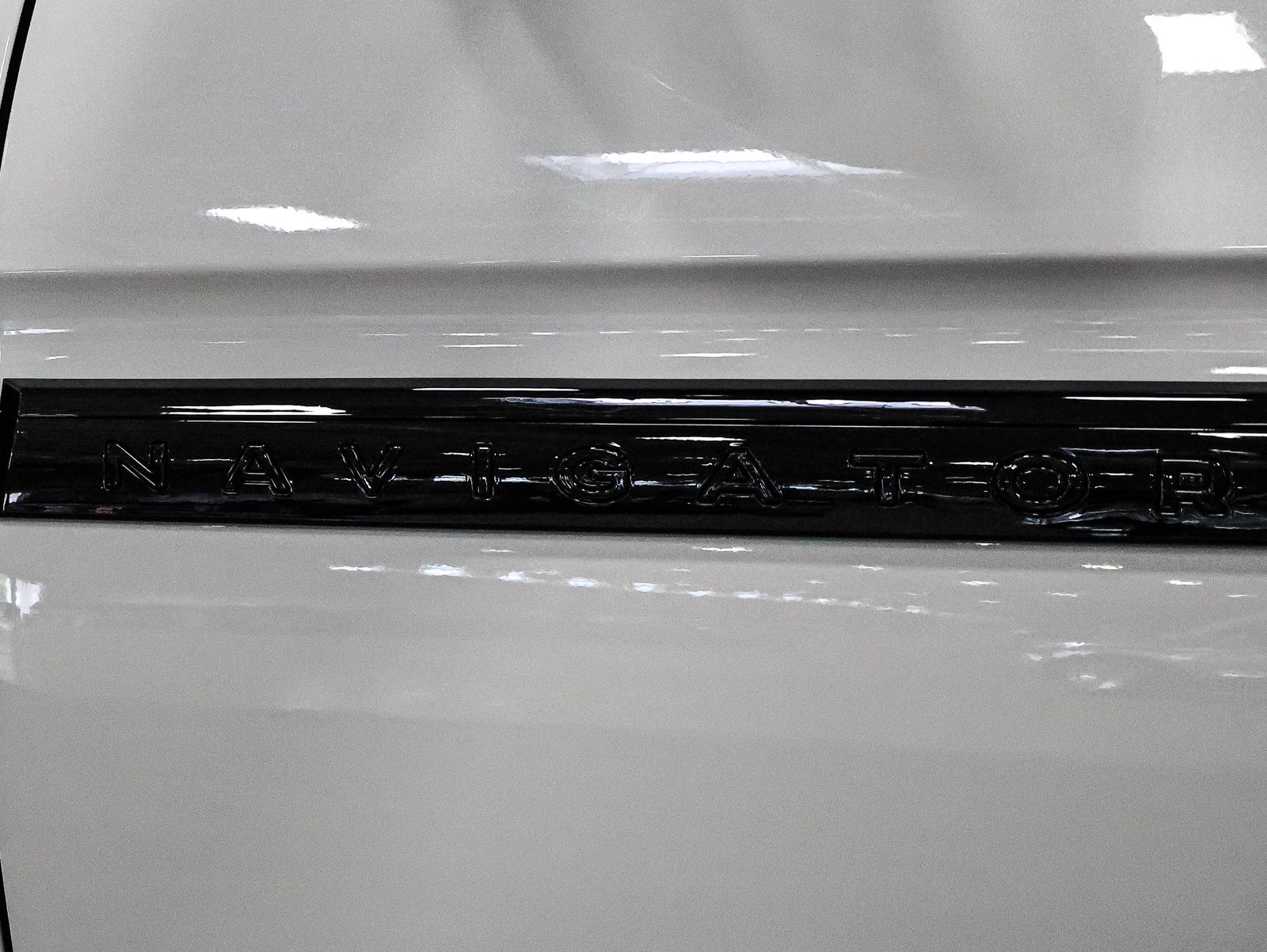 2027 Lincoln Navigator Reserve L - Photo 19