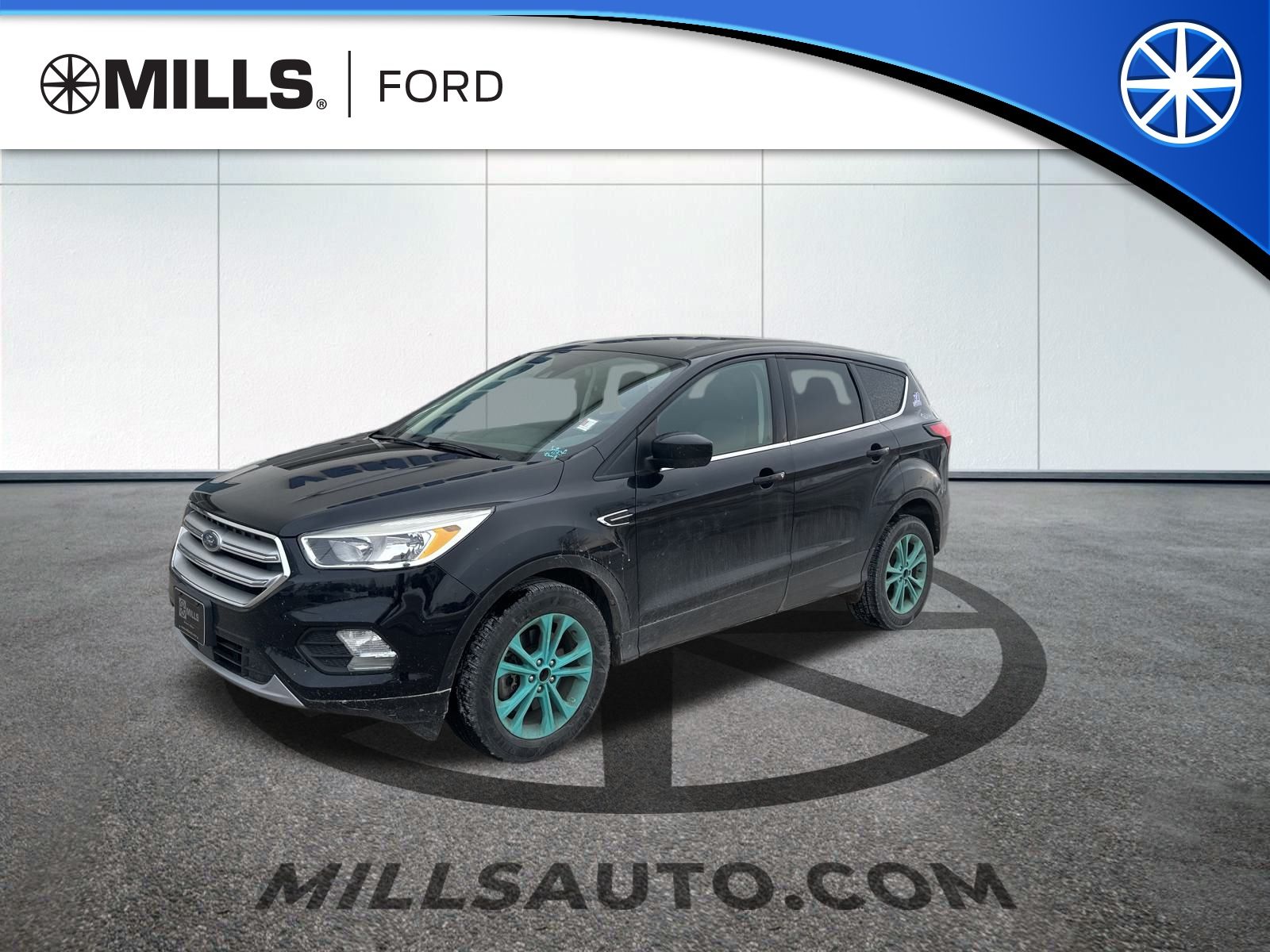 2019 Ford Escape SE's photo