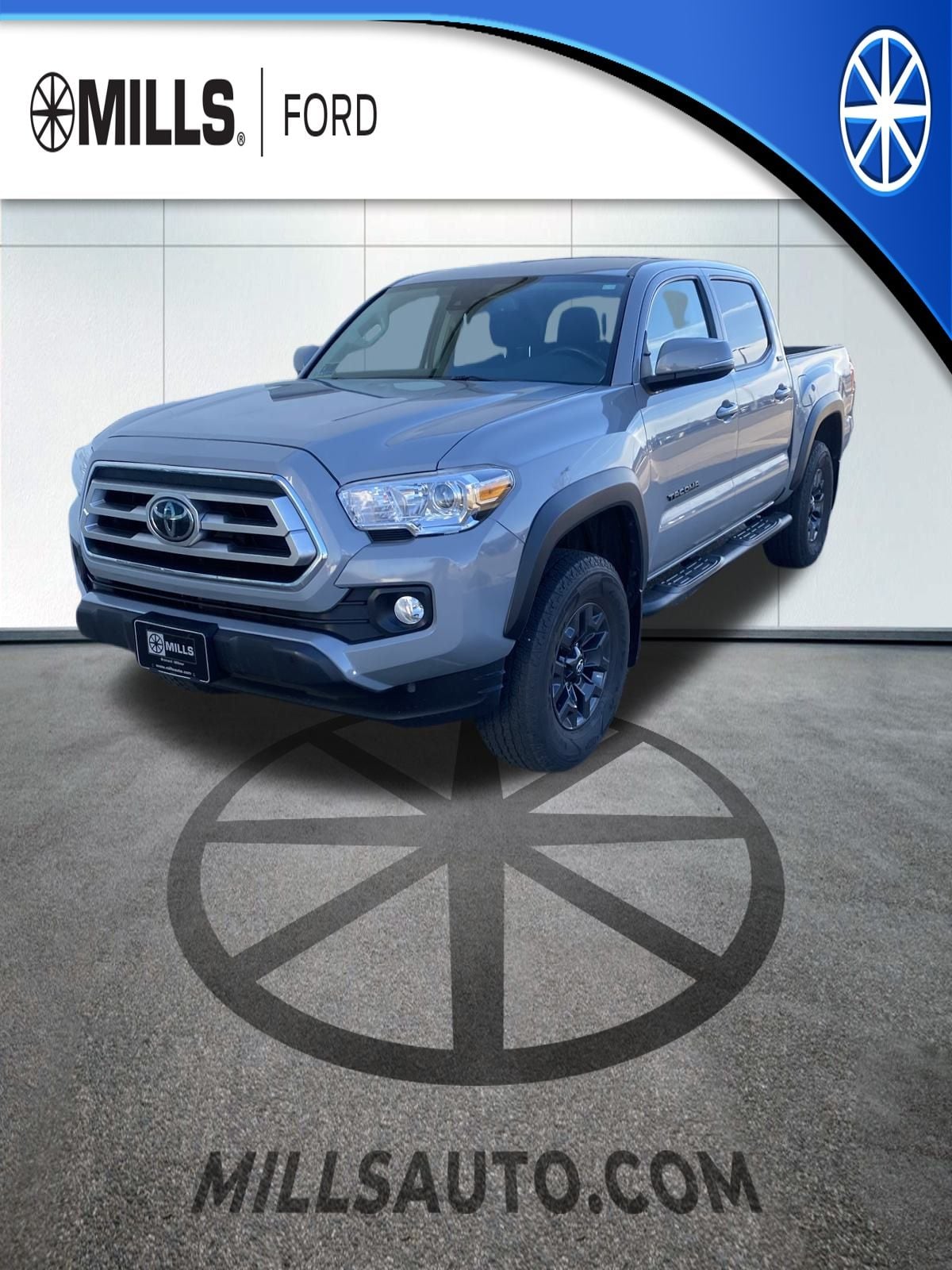 2021 Toyota Tacoma SR5's photo