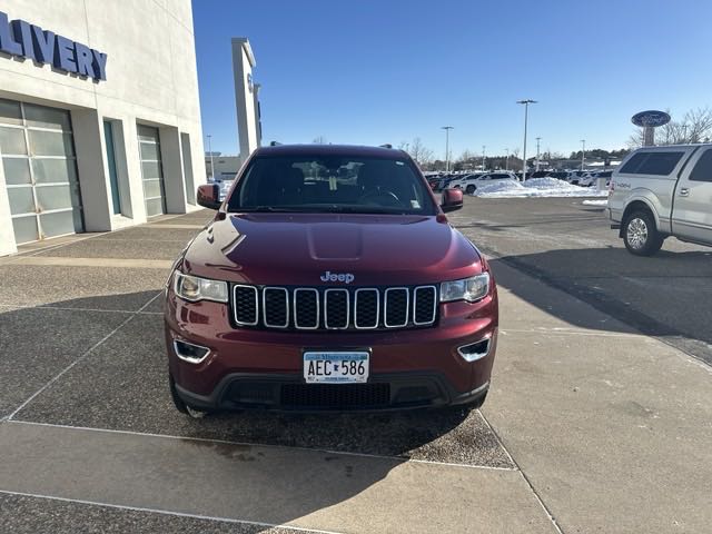 Used 2017 Jeep Grand Cherokee Laredo E with VIN 1C4RJFAGXHC946166 for sale in Baxter, Minnesota