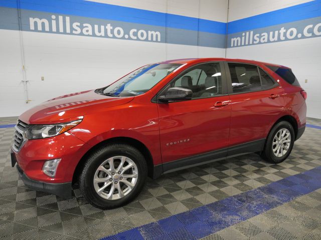 Used 2020 Chevrolet Equinox LS with VIN 2GNAXHEV2L6181866 for sale in Baxter, MN