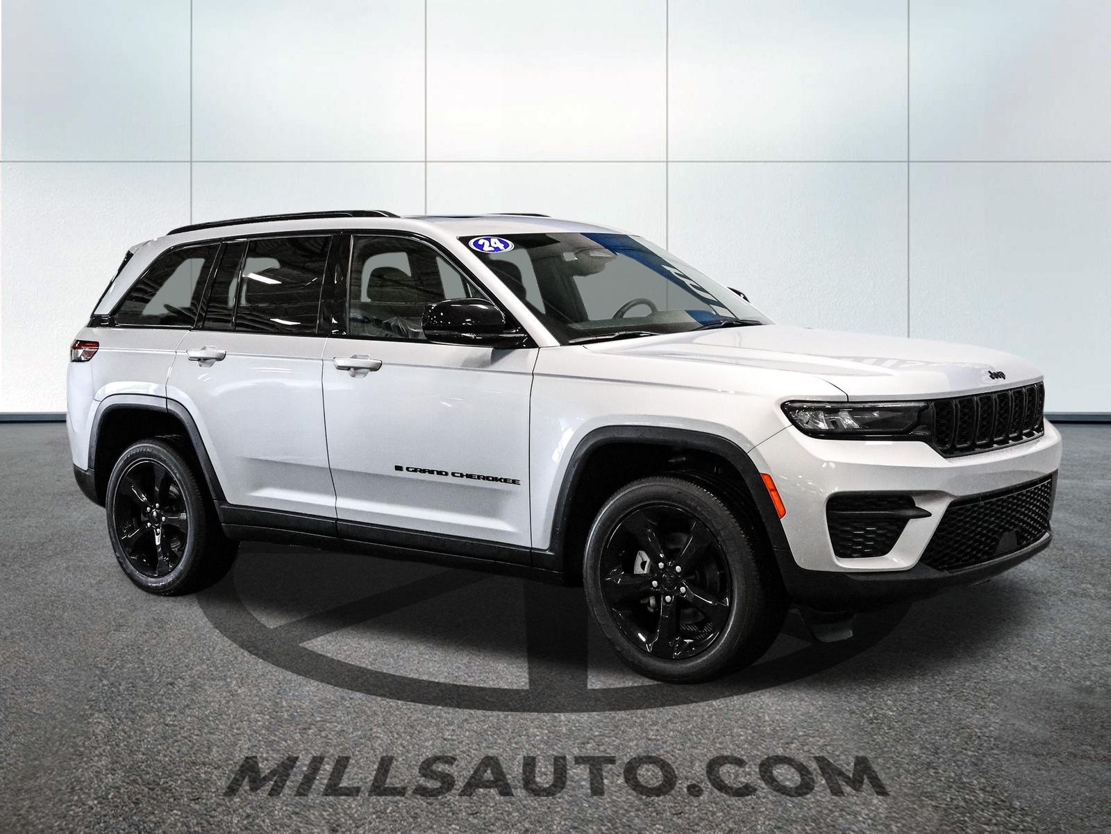 2024 Jeep Grand Cherokee Altitude - Photo 10