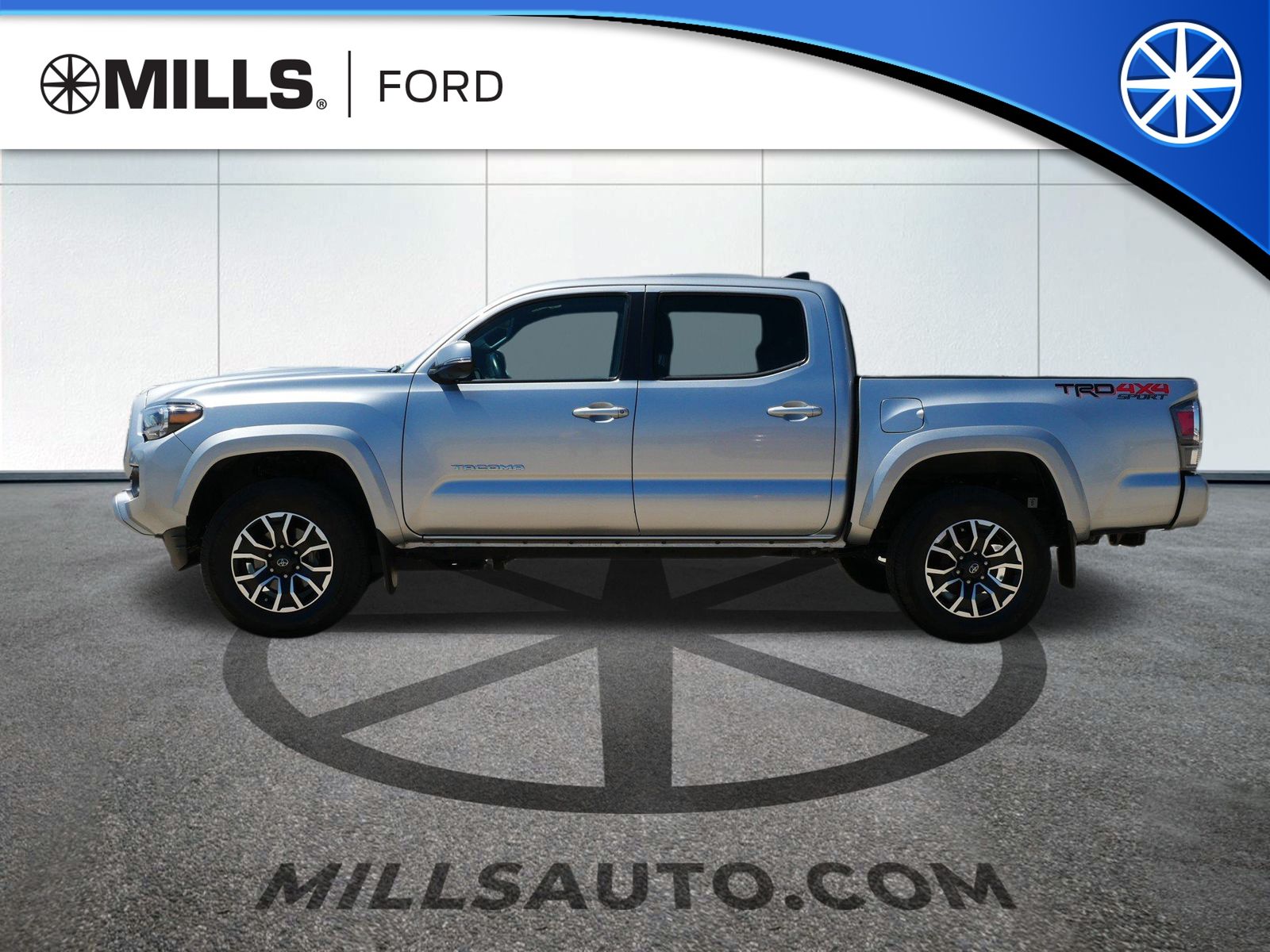 Used 2023 Toyota Tacoma TRD Sport with VIN 3TMCZ5AN2PM579686 for sale in Baxter, Minnesota