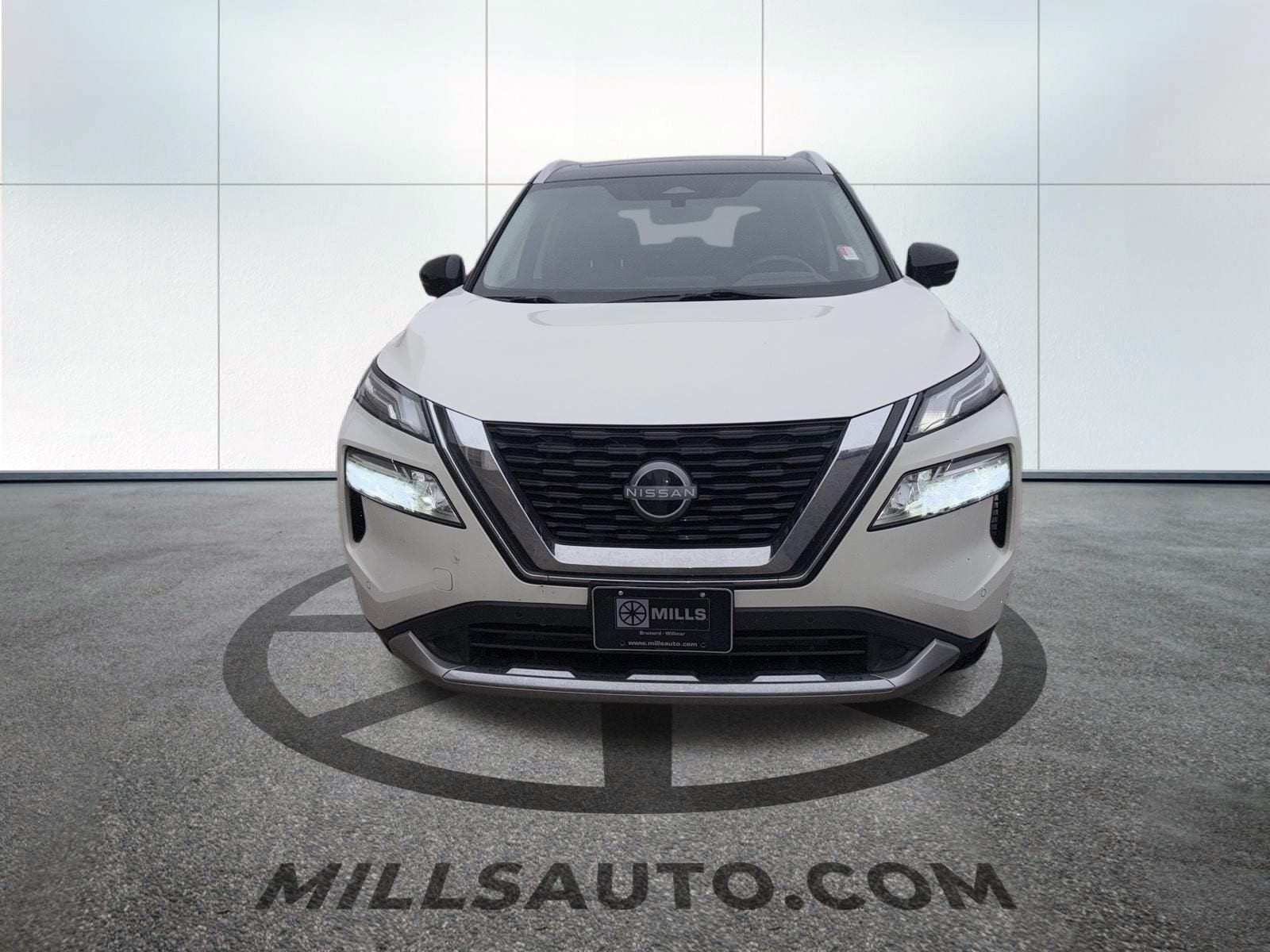 Certified 2023 Nissan Rogue Platinum with VIN JN8BT3DD6PW302824 for sale in Baxter, Minnesota