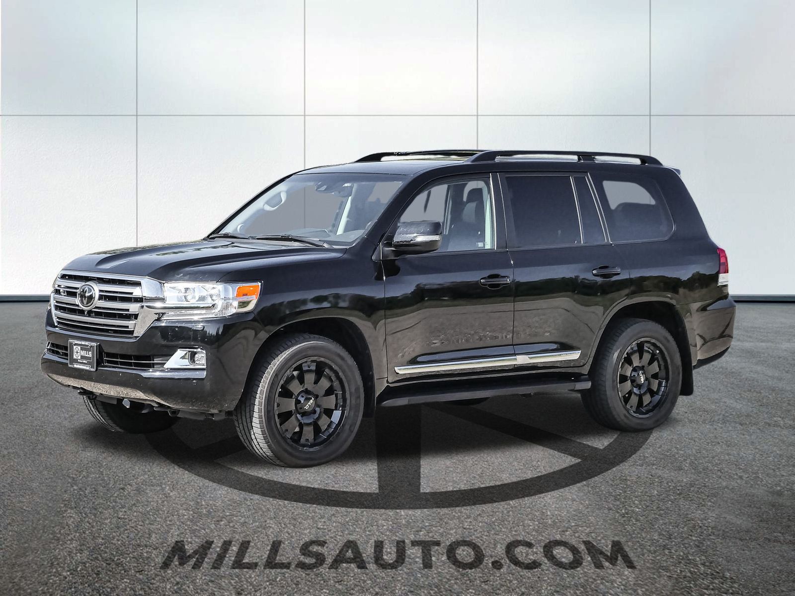 Used 2020 Toyota Land Cruiser Base with VIN JTMCY7AJXL4093418 for sale in Baxter, Minnesota
