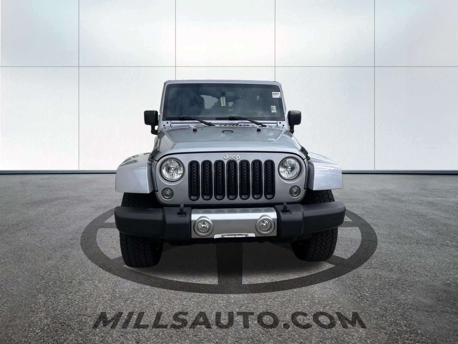 Used 2016 Jeep Wrangler Unlimited Sahara with VIN 1C4BJWEG8GL204889 for sale in Baxter, Minnesota