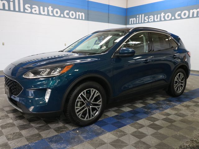 Used 2020 Ford Escape SEL with VIN 1FMCU9H6XLUB99095 for sale in Baxter, Minnesota