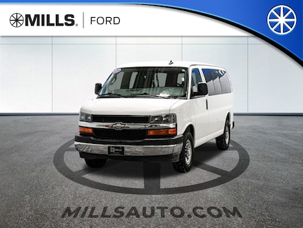 2017 Chevrolet Express 2500 LT Van Passenger Van
