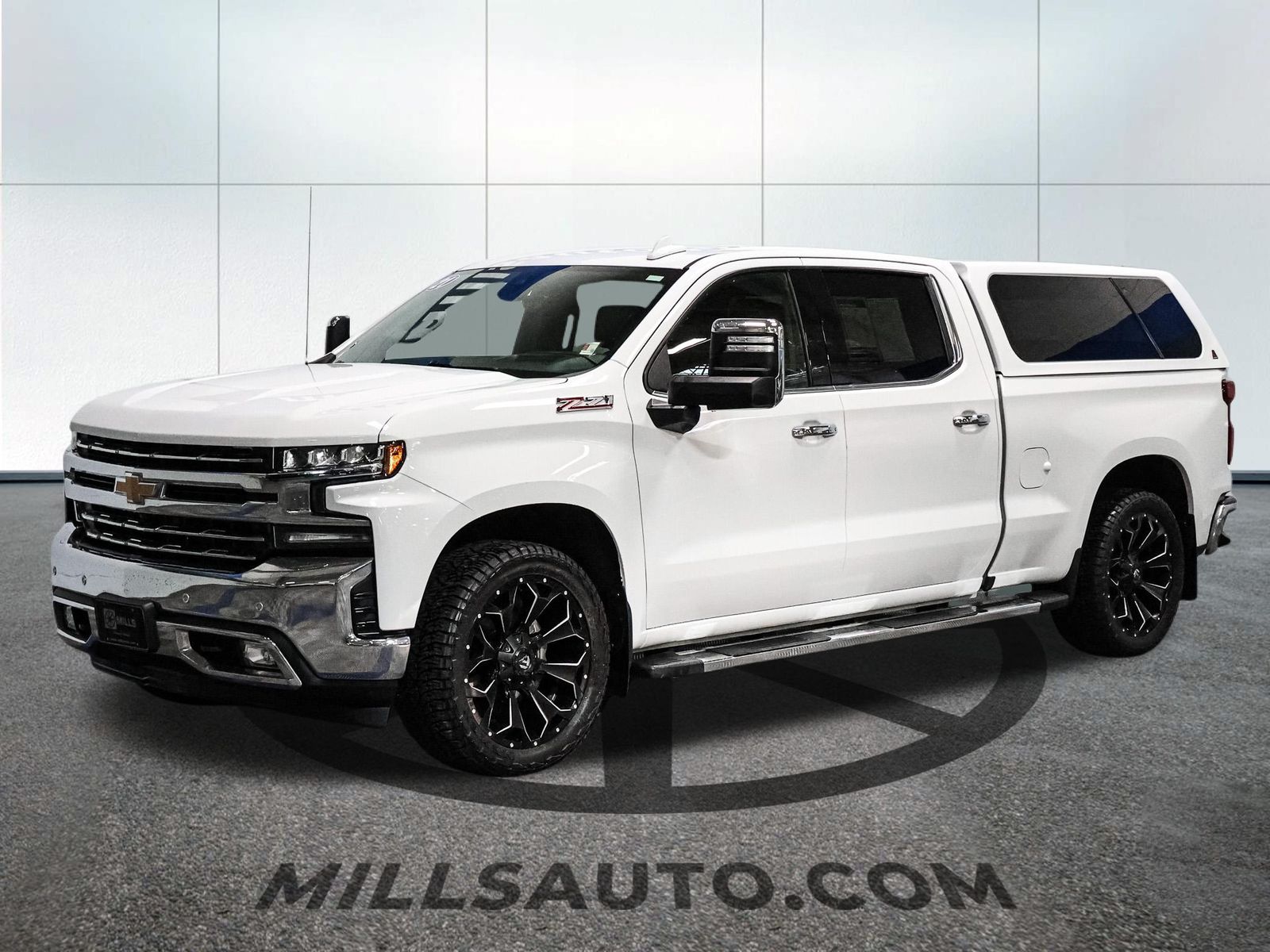 Used 2021 Chevrolet Silverado 1500 LTZ with VIN 1GCUYGED2MZ201477 for sale in Baxter, Minnesota