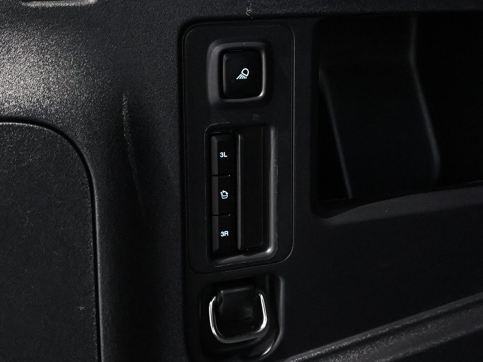 2025 Ford Expedition Active - Photo 18